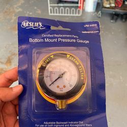 Bottom mount Pool pressure gauge