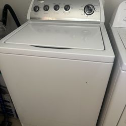 Washer / Lavadora