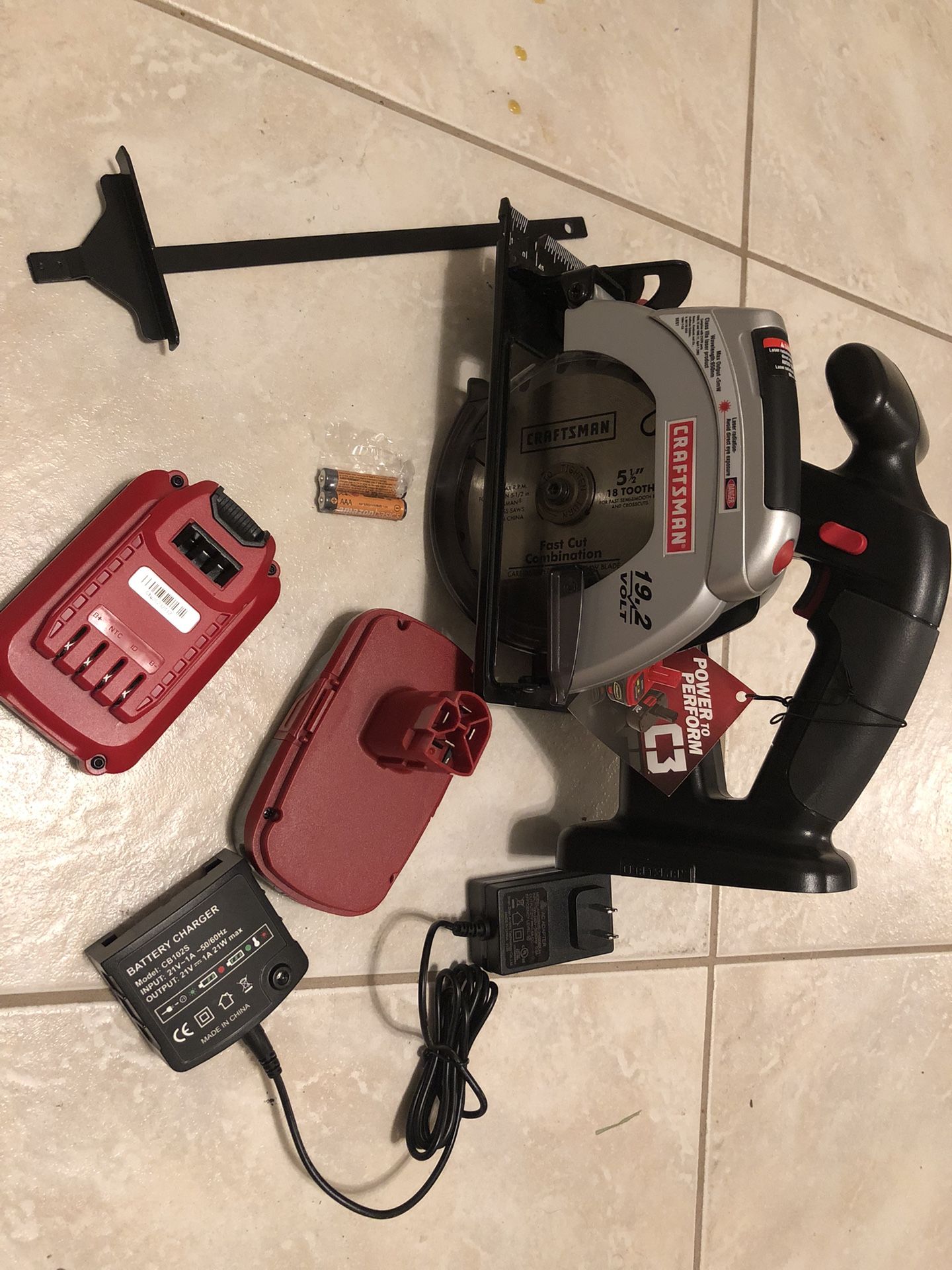 Craftsman 51/2 Cordless Trim Saw 19.2v with 20v adapter and battery