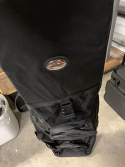Large size bag with wheels