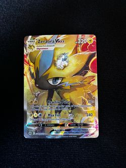 Zeraora VMAX GG42/GG70 Holo Pokemon Card