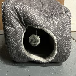 Square Cat Bed/House