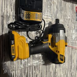 3/4” drive 1850 torque reverse impact wrench dewalt 20v compatible & dewalt brand 2ah batt & Charger  Impact wrench is dewalt compatible not dewalt br
