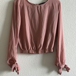 Pink Long-sleeve Crop Blouse 