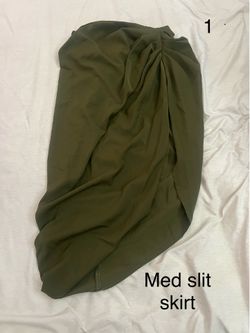 Women’s Skirts, Pants & Bottoms Closet Cleanout ✨ Small/Medium