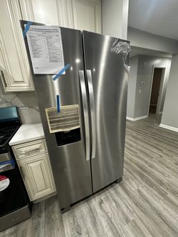 Whirlpool Refrigerator