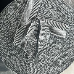 Tufting edging tape