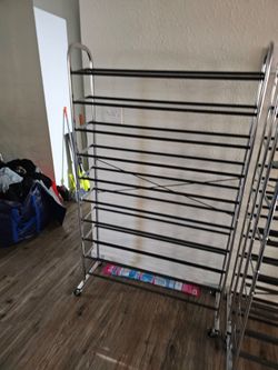 Shoe racks holds 40+ pairs