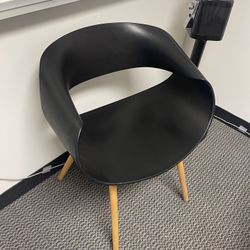 Contemporary Black Chair
