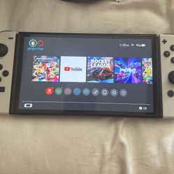 Nintendo switch OLED (barely used)