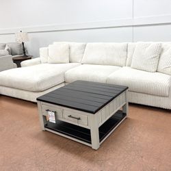 New Sectional — CLEARANCE 