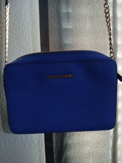 M kours Crossbody Authentic