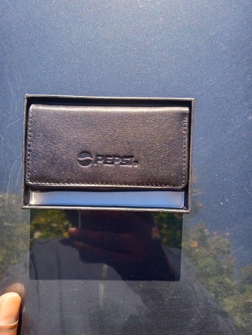 PEPSI KEY/WALLET