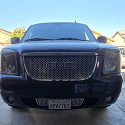 2011 yukon xl denali