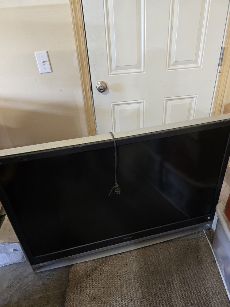 Free Older Sony TV