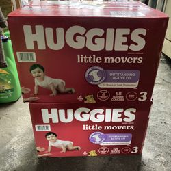 HUGGIES   SIZE   3      136   pañales