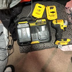 Dewalt   Tool And Batterys