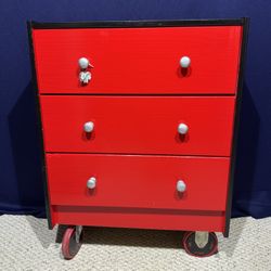 Chest Of Drawers w/ Wheels