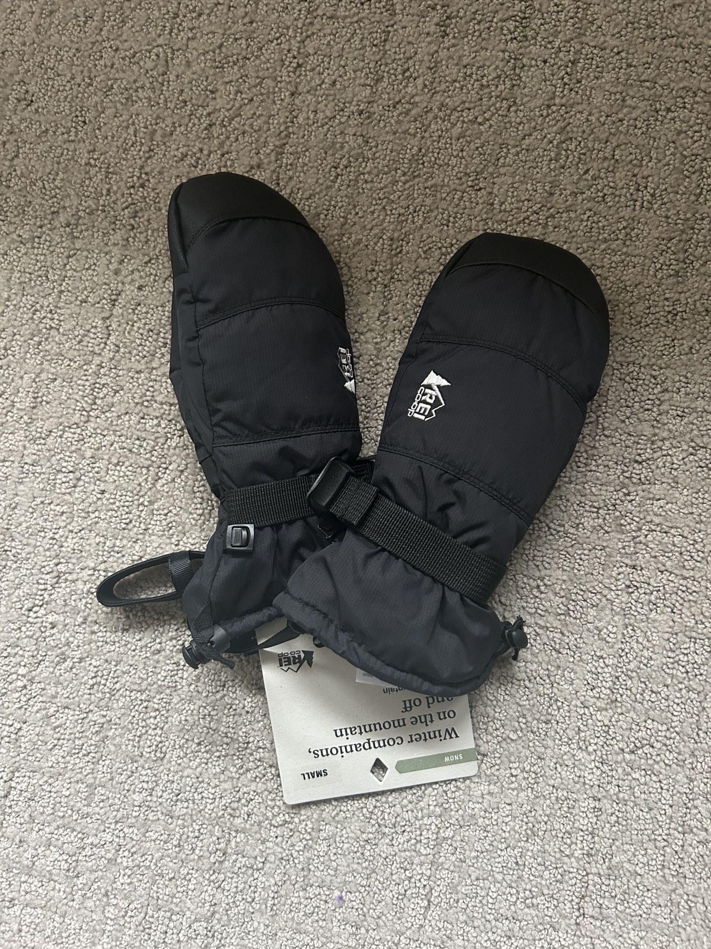 NEW REI Kids Insulated Mittens - Small