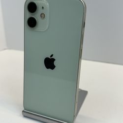 Apple iPhone 12 MINI 64gb. ( Fully Unlocked )