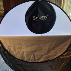 5-1 Reflector Folds To 16” 