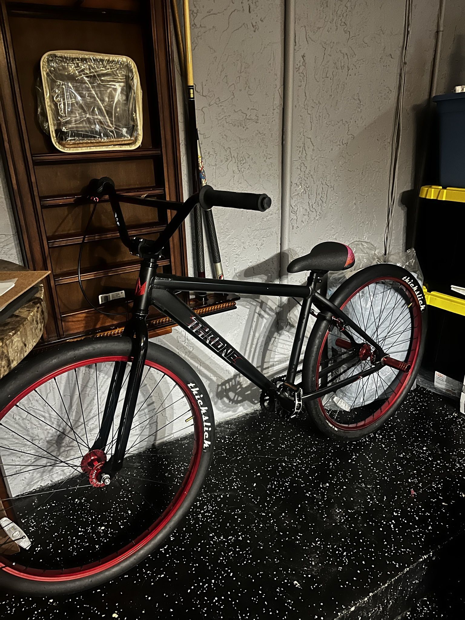 Throne Da Goon ‼️need Gone 450 obo‼️