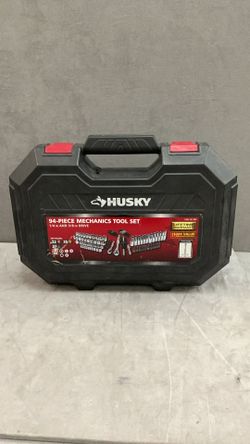 Husky 94 piece mechanic tool set quarter inch and 3/8 inch drive