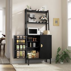 Kitchen pantry black modern design [NEW]