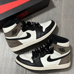Jordan 1 High Mocha