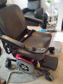 Electric Wheelchairb