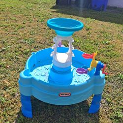 Kids Water Table