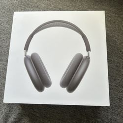 Apple AirPods Max (USB-C) – Midnight – Brand New Sealed