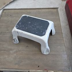 Used Stool 1 Dollar