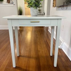Petite Entry Table