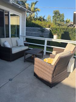 Free Outdoor Furniture Set - good condition!