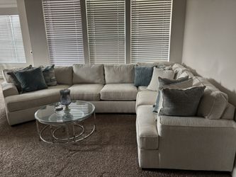 Cream Living Room Sectional Like New