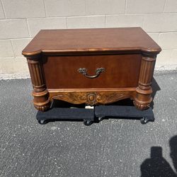 Pulaski fine furniture Mens chest base with deep drawer 3' across 2' deep. 21 inch tall