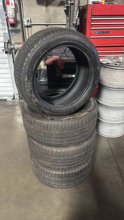Tires 245/45R17 SUMITOMO