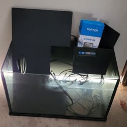 3 Gallon Fish Tank With Lighted Top And Filter 15.00