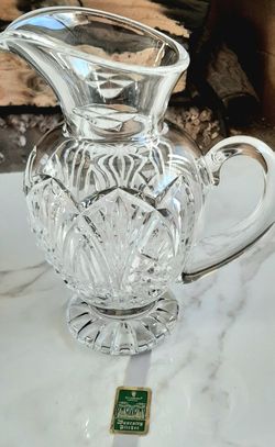 WATERFORD CRYSTAL PITCHER IN PERFECT CONDITION