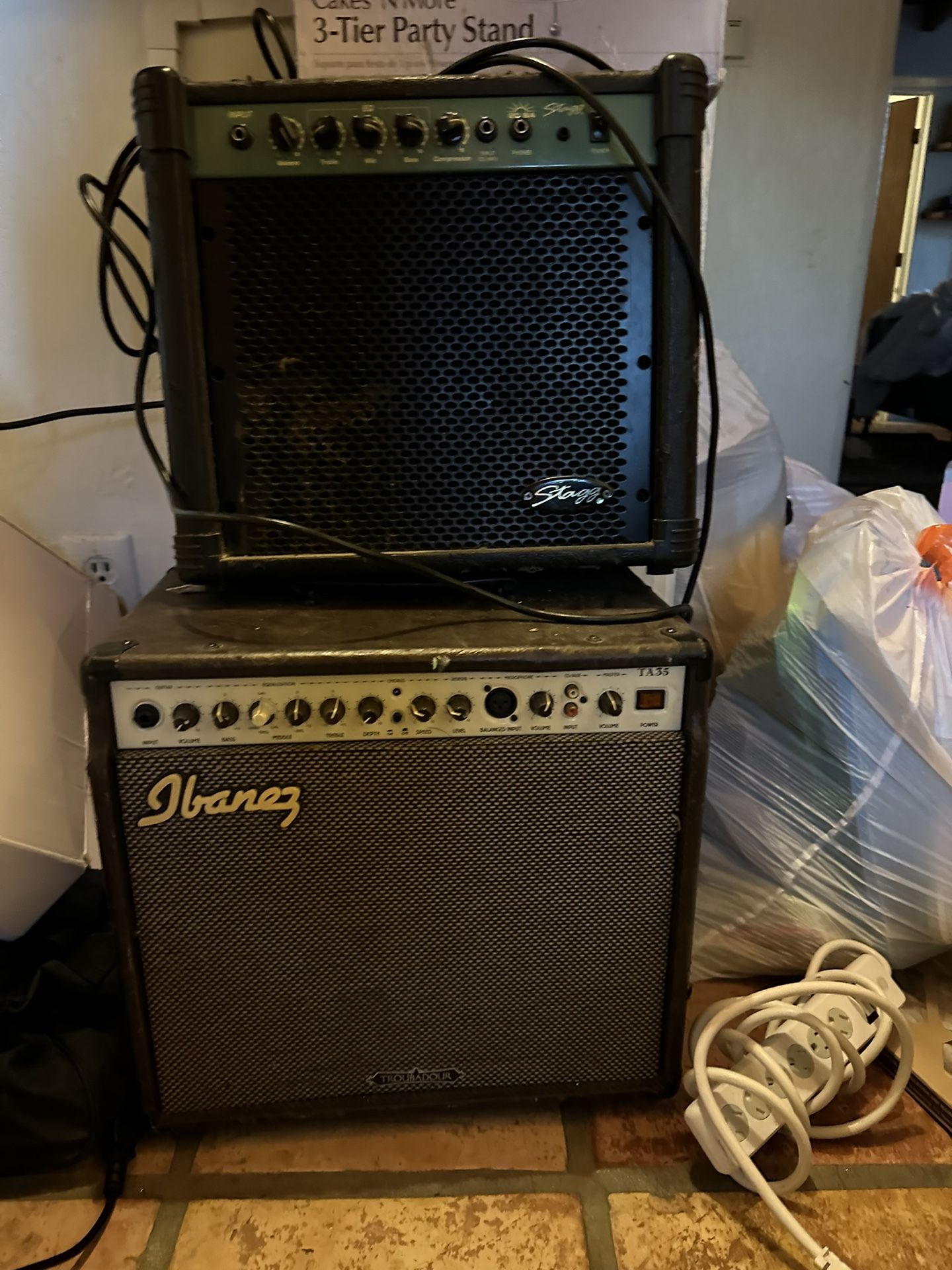 Acoustic and Electric AMP