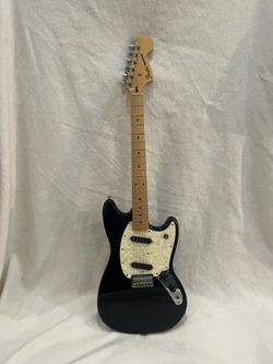 Fender “Player” Mustang Guitar
