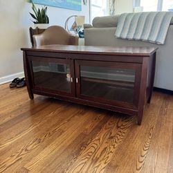 Tv stand 