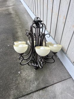 Used Chandelier 6 Bulbs