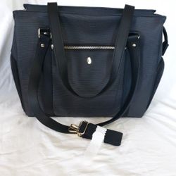 NEW Breast Pump / Diaper Bag (YES IT'S AVAILABLE) 