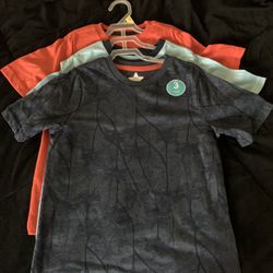 3 Pack Boys T Shirts Size 8