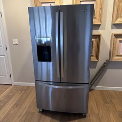Whirlpool Refrigerator 