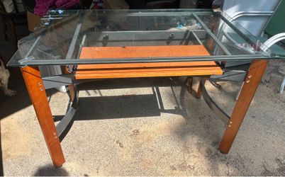 Glass top desk w/slide for keyboard