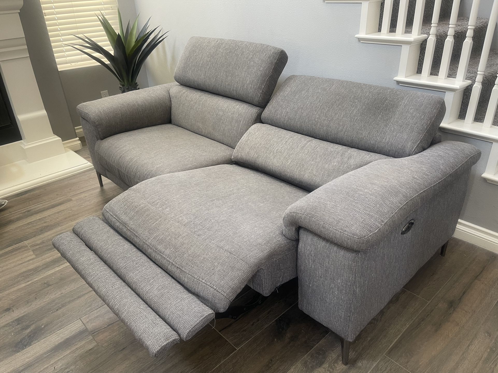 Living Spaces Power Reclining Sofa With Adjustable Headrest & USB 