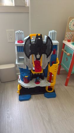 Batman house toy